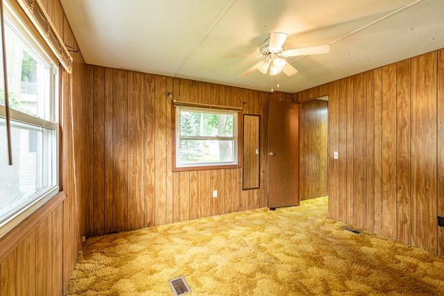 8 South Dewberry Lane, Rochester, NH 03867