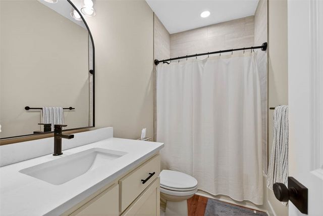 332 Edge Water Drive, Brunswick, GA 31525