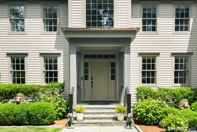 16 Overbrook Lane, Darien, CT 06820
