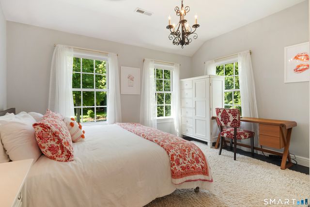 16 Overbrook Lane, Darien, CT 06820