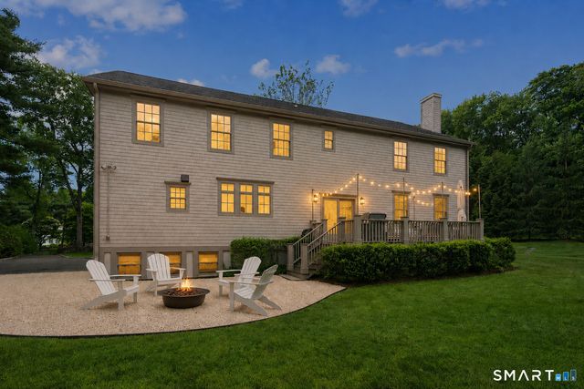 16 Overbrook Lane, Darien, CT 06820