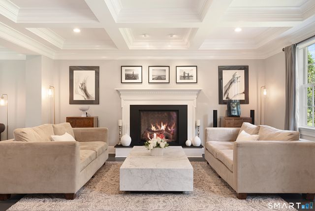 16 Overbrook Lane, Darien, CT 06820
