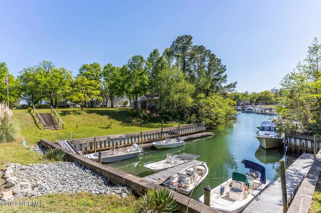 1910 Sneeden Drive, Wilmington, NC 28411