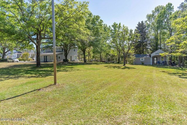 1910 Sneeden Drive, Wilmington, NC 28411