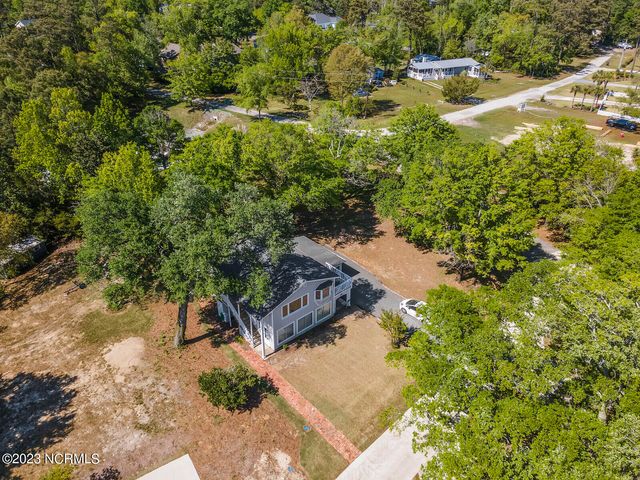 1910 Sneeden Drive, Wilmington, NC 28411