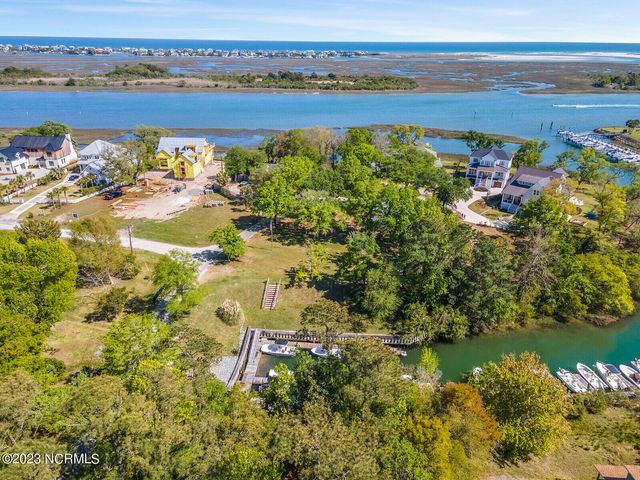 1910 Sneeden Drive, Wilmington, NC 28411