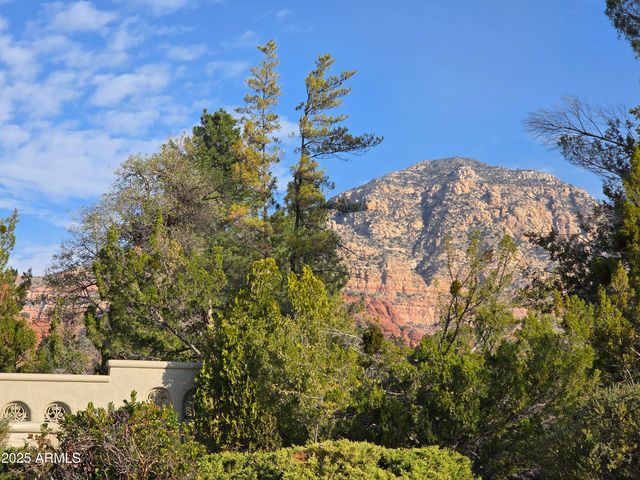 253 Roadrunner Drive, Sedona, AZ 86336