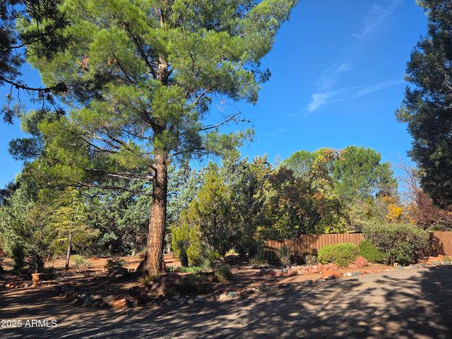 253 Roadrunner Drive, Sedona, AZ 86336
