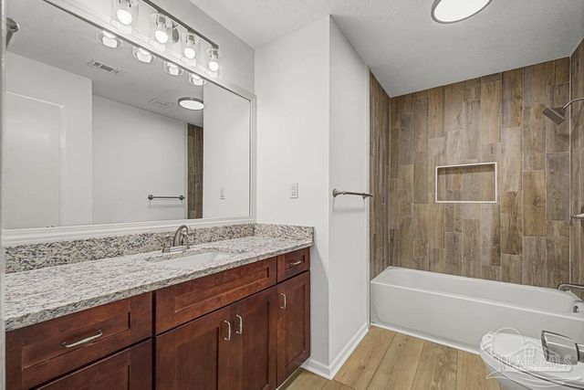 4703 Santa Rosa Dr, Pace, FL 32571