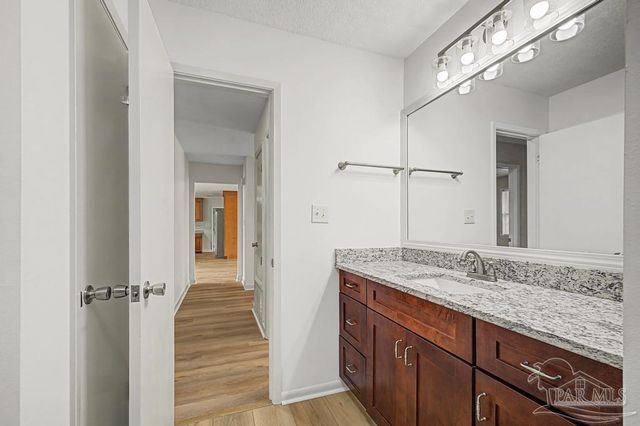 4703 Santa Rosa Dr, Pace, FL 32571