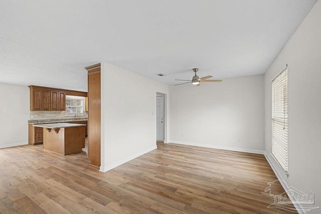 4703 Santa Rosa Dr, Pace, FL 32571