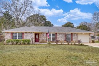 4703 Santa Rosa Dr, Pace, FL 32571