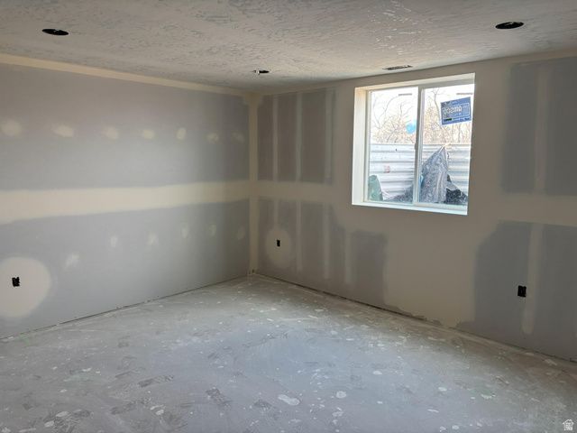 1082 E 110 S, Pleasant Grove, UT 84062