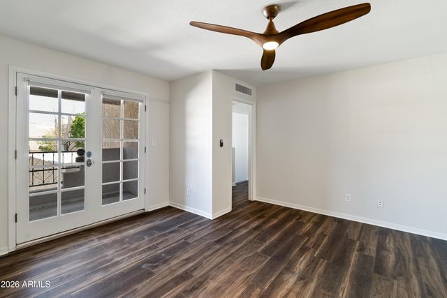 5812 N 12TH Street 17, Phoenix, AZ 85014