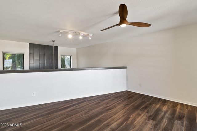 5812 N 12TH Street 17, Phoenix, AZ 85014