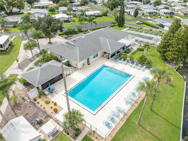 6081 SOUTHERN OAKS DRIVE SE, Winter Haven, FL 33884