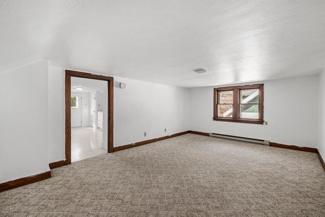 151 Edgewood LANE, West Bend, WI 53095