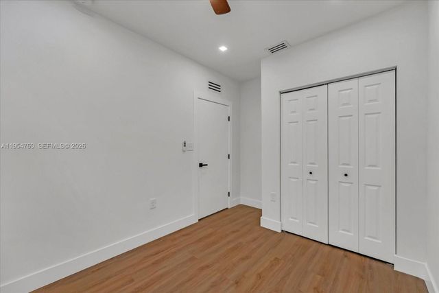 1733 NW 16th St 1, Miami, FL 33125