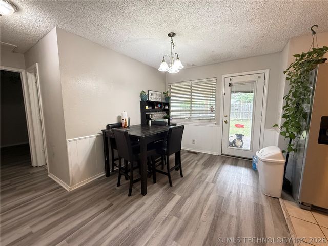 3236 S 140th East Avenue, Tulsa, OK 74134