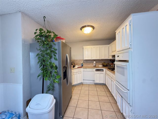 3236 S 140th East Avenue, Tulsa, OK 74134