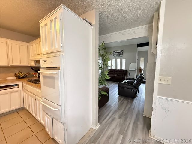 3236 S 140th East Avenue, Tulsa, OK 74134