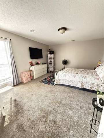 3236 S 140th East Avenue, Tulsa, OK 74134