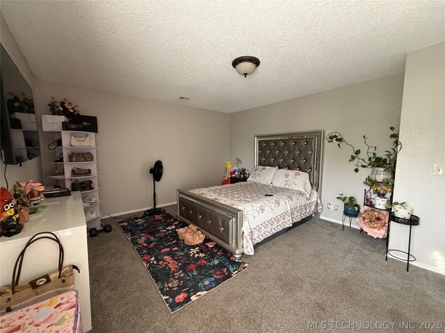 3236 S 140th East Avenue, Tulsa, OK 74134