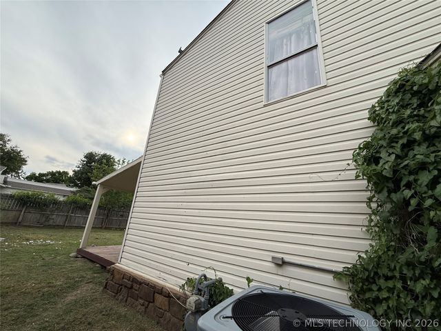3236 S 140th East Avenue, Tulsa, OK 74134