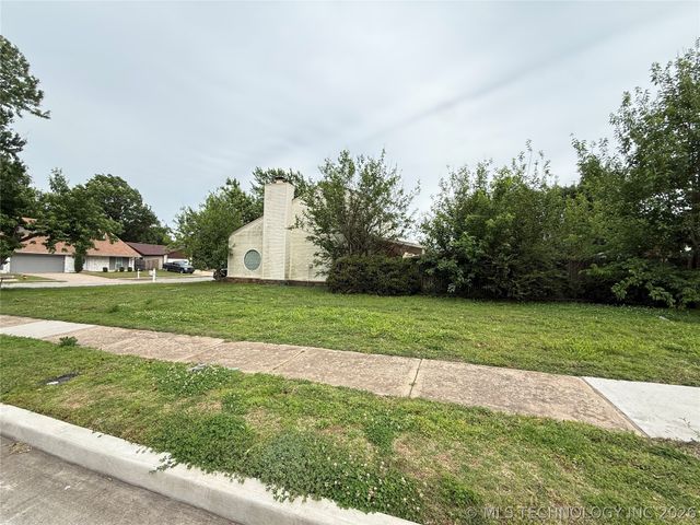 3236 S 140th East Avenue, Tulsa, OK 74134