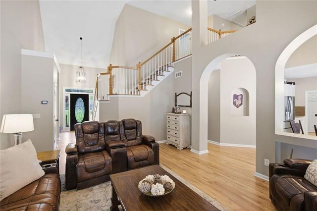 5817 Bayside Court, Buford, GA 30518