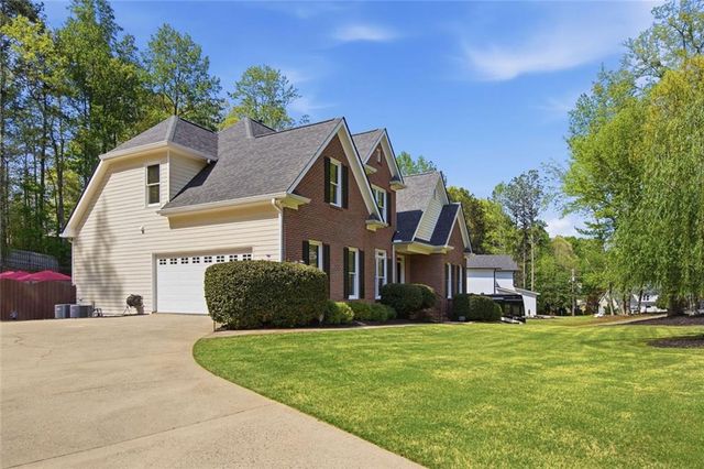 5817 Bayside Court, Buford, GA 30518