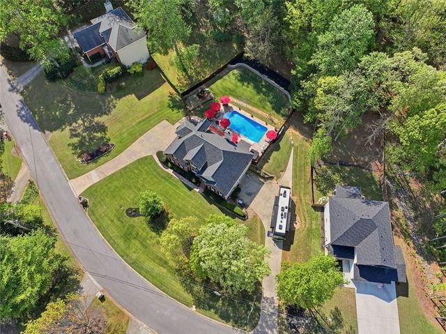 5817 Bayside Court, Buford, GA 30518