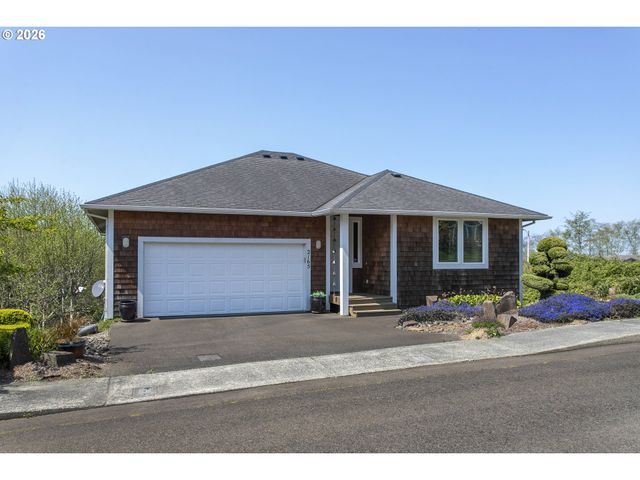 2165 SKYLINE Dr, Seaside, OR 97138