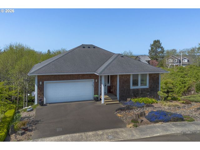 2165 SKYLINE Dr, Seaside, OR 97138