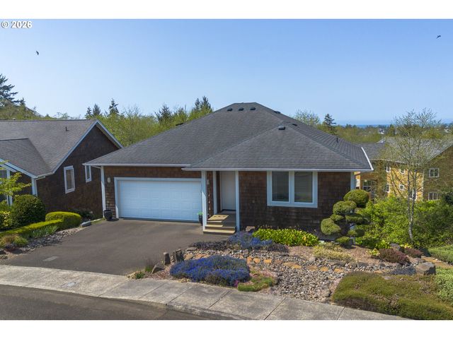2165 SKYLINE Dr, Seaside, OR 97138