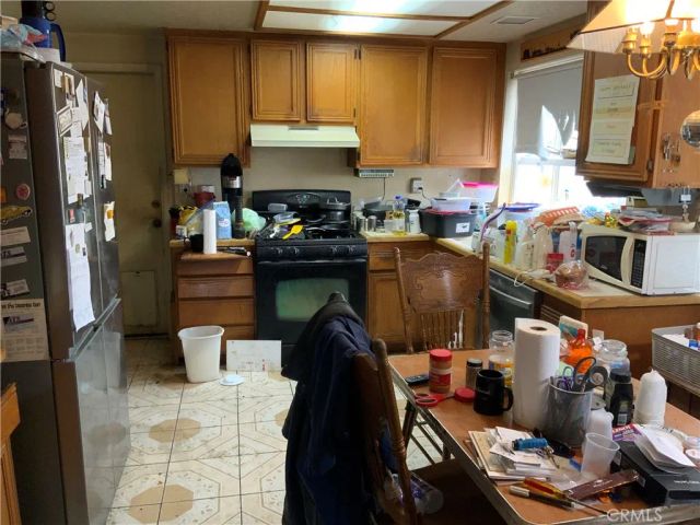 9383 Stone Canyon Road, Corona, CA 92883