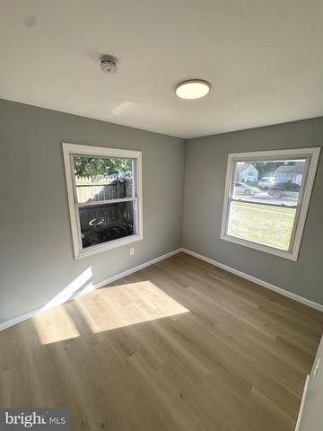 74 PLUMTREE LN, Willingboro, NJ 08046
