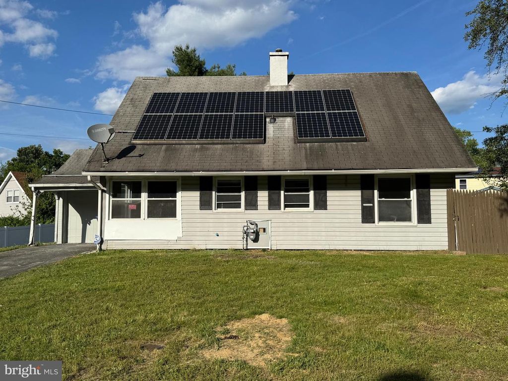 74 PLUMTREE LN, Willingboro, NJ 08046