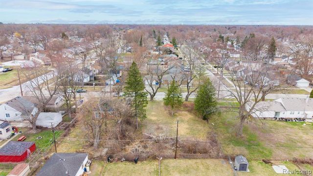 4630 S John Daly Street, Dearborn Heights, MI 48125