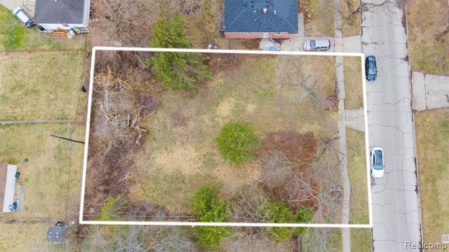 4630 S John Daly Street, Dearborn Heights, MI 48125