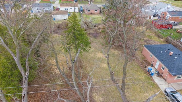 4630 S John Daly Street, Dearborn Heights, MI 48125