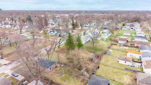 4630 S John Daly Street, Dearborn Heights, MI 48125