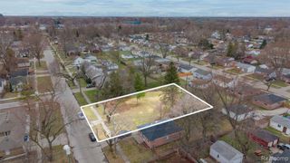4630 S John Daly Street, Dearborn Heights, MI 48125