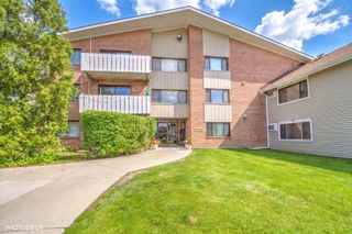 4000 Bayside Drive 207, Palatine, IL 60074