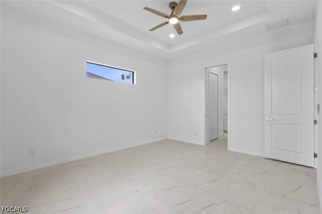 2130 NE 26th ST, Cape Coral, FL 33909