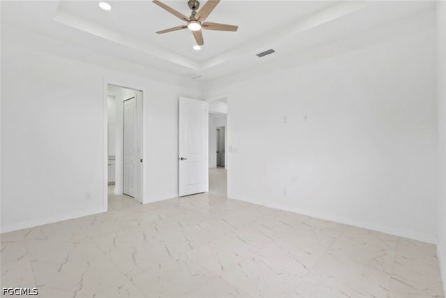 2130 NE 26th ST, Cape Coral, FL 33909