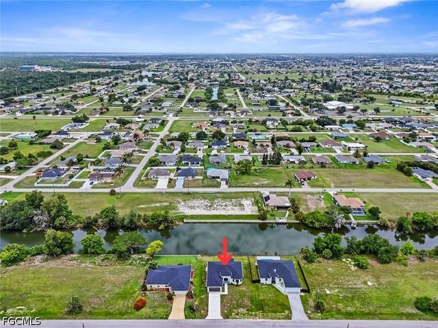2130 NE 26th ST, Cape Coral, FL 33909