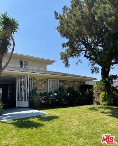 5238 Los Encantos Way, Los Angeles, CA 90027