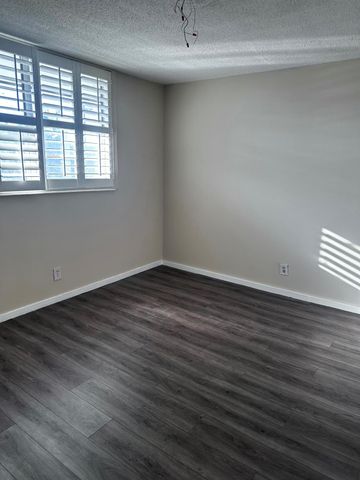 1040 SE 4th Avenue 222, Deerfield Beach, FL 33441