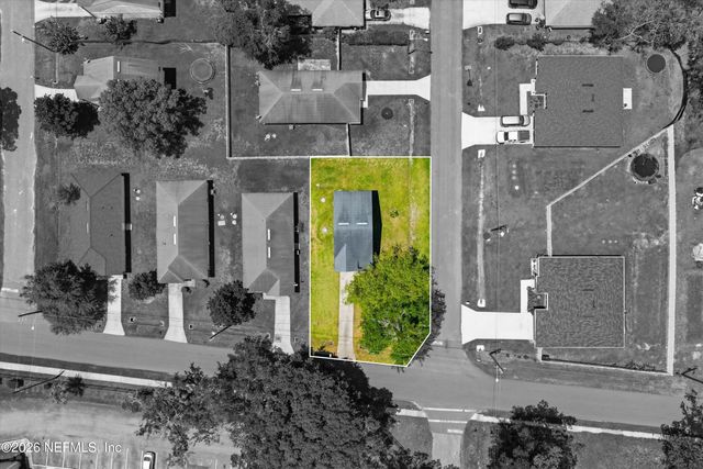 1376 MANOTAK Avenue, Jacksonville, FL 32210